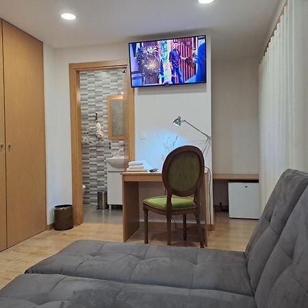 Hotel Square Serta Luaran gambar