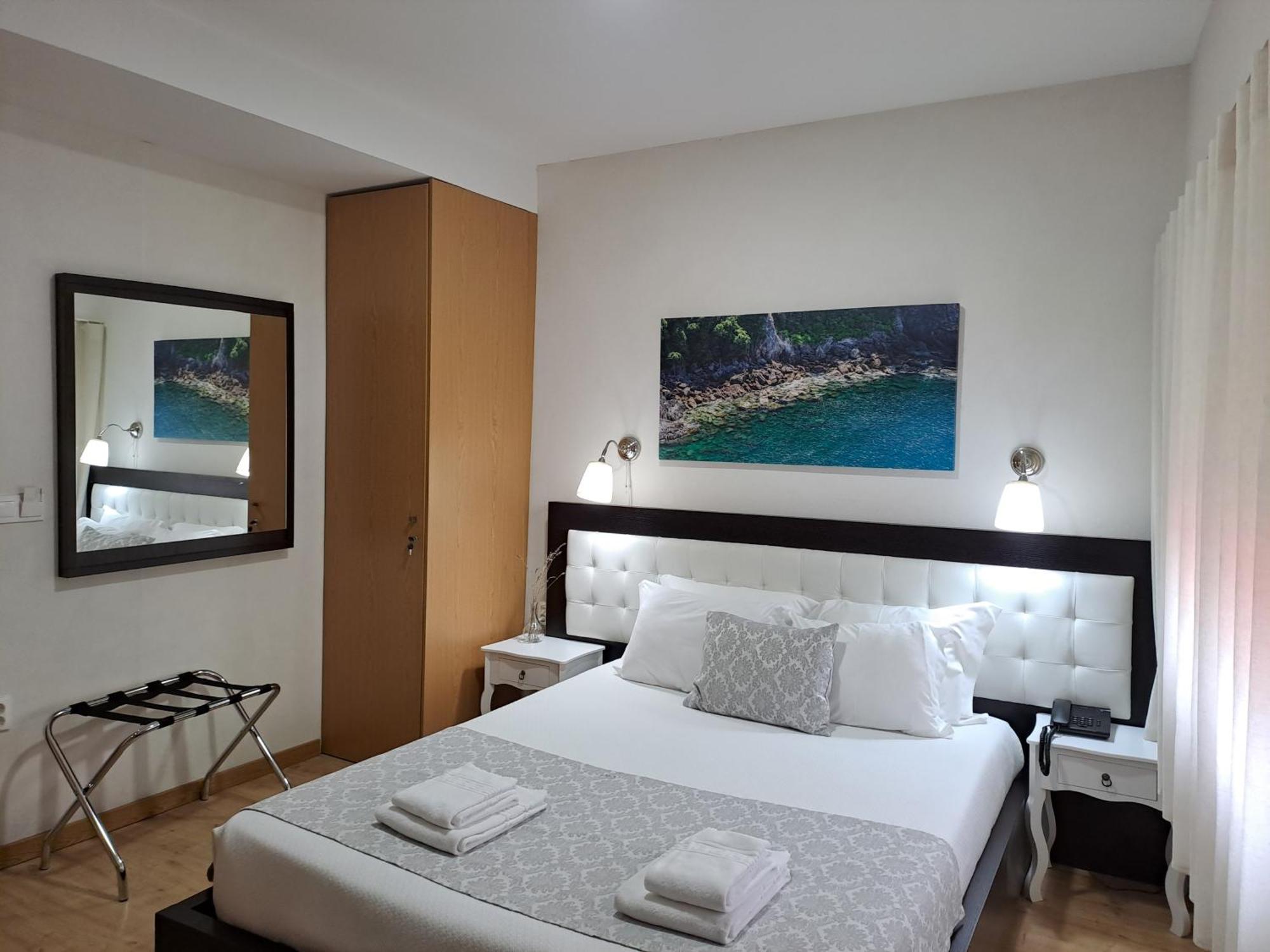 Hotel Square Serta Luaran gambar