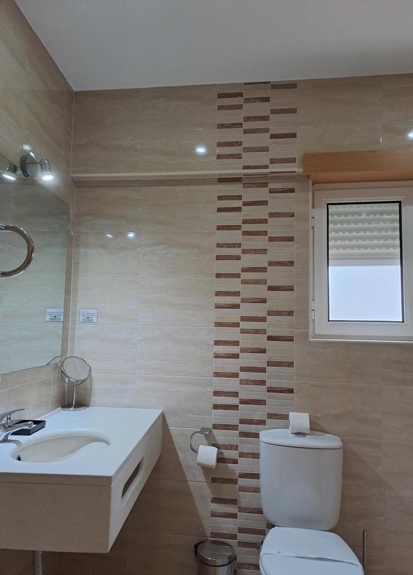 Hotel Square Serta Luaran gambar