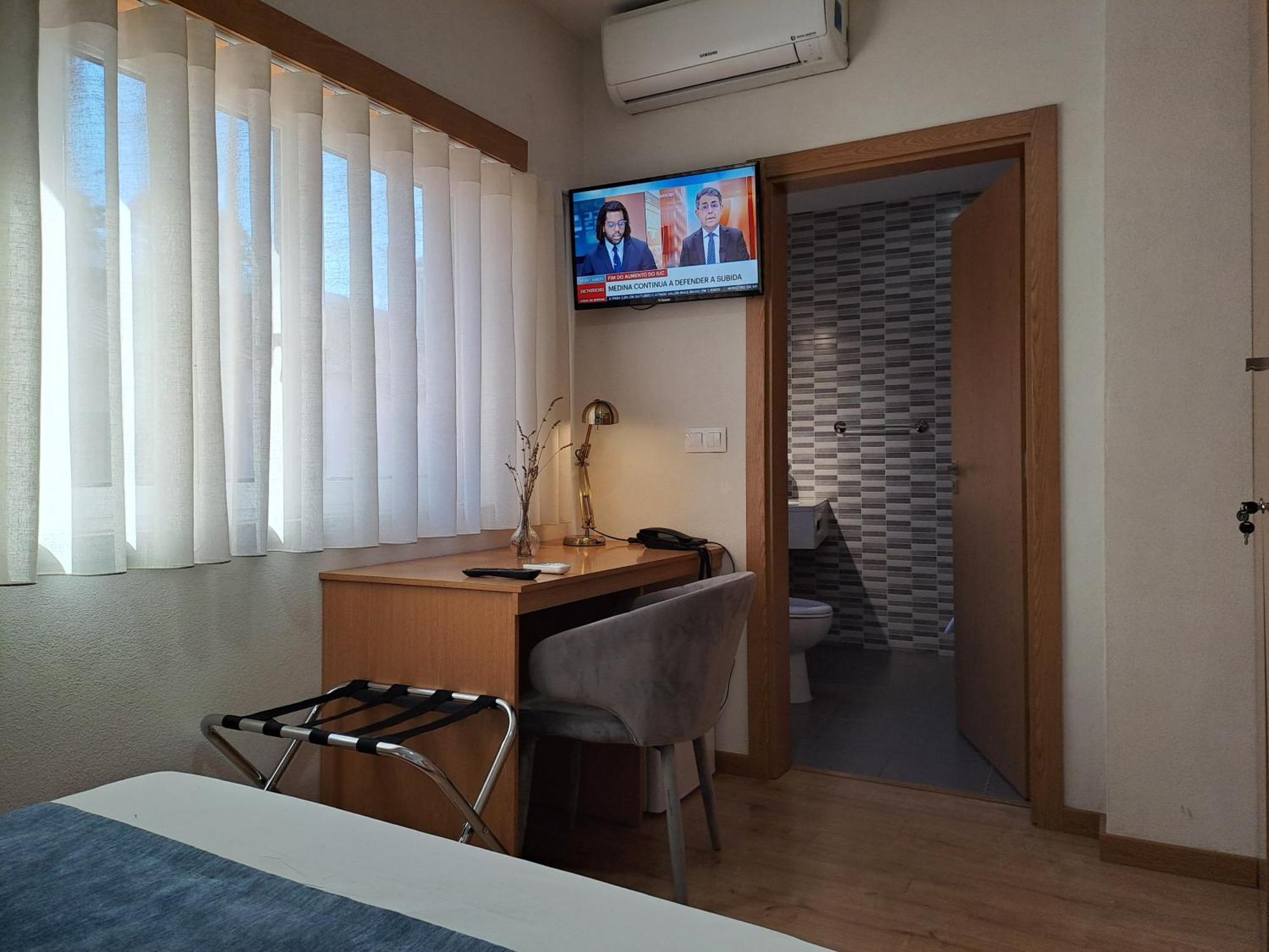 Hotel Square Serta Luaran gambar